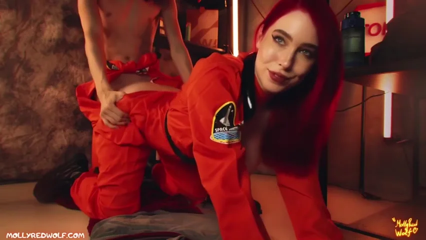 Molly Redwolf - Lethal Company Sex Mode. Femdom